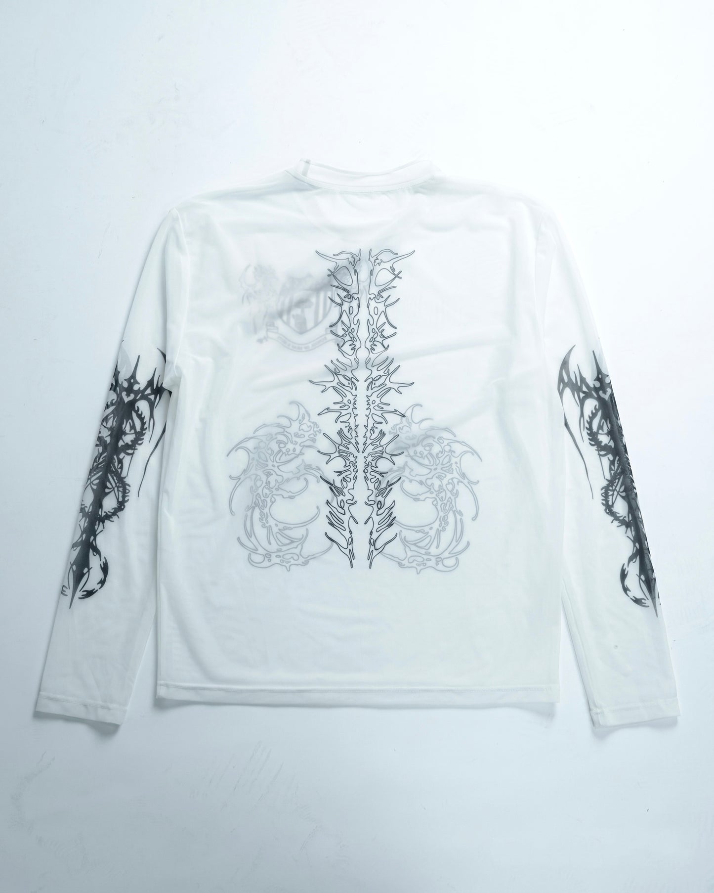 WHITE TATTOO LONGSLEEVE